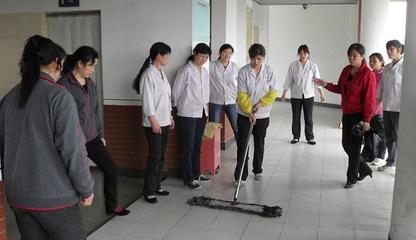 信誠家政 專業(yè)家政服務(wù)，打造舒適居家生活